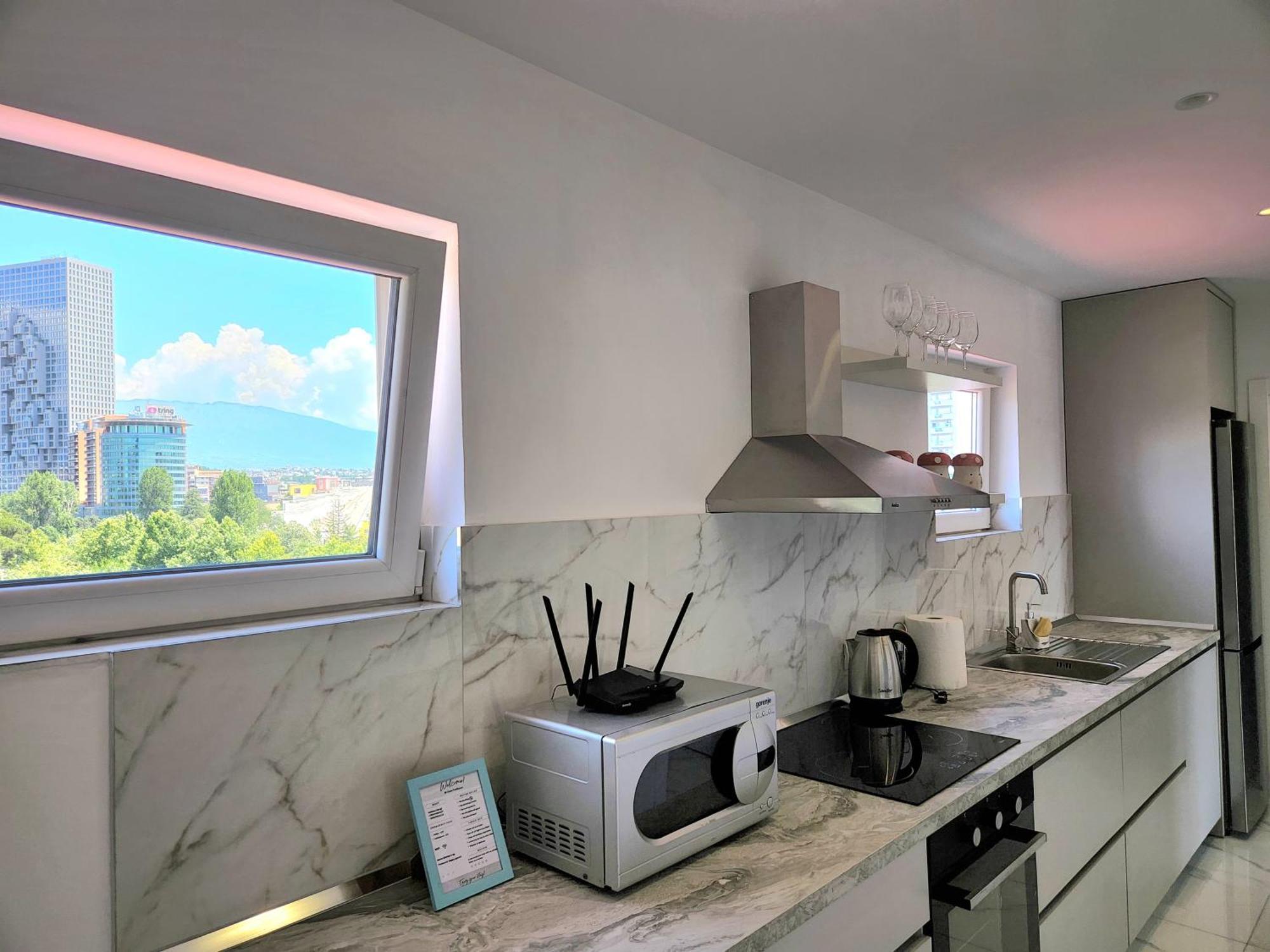 Tirana City Center Penthouse Oasis Eksteriør bilde